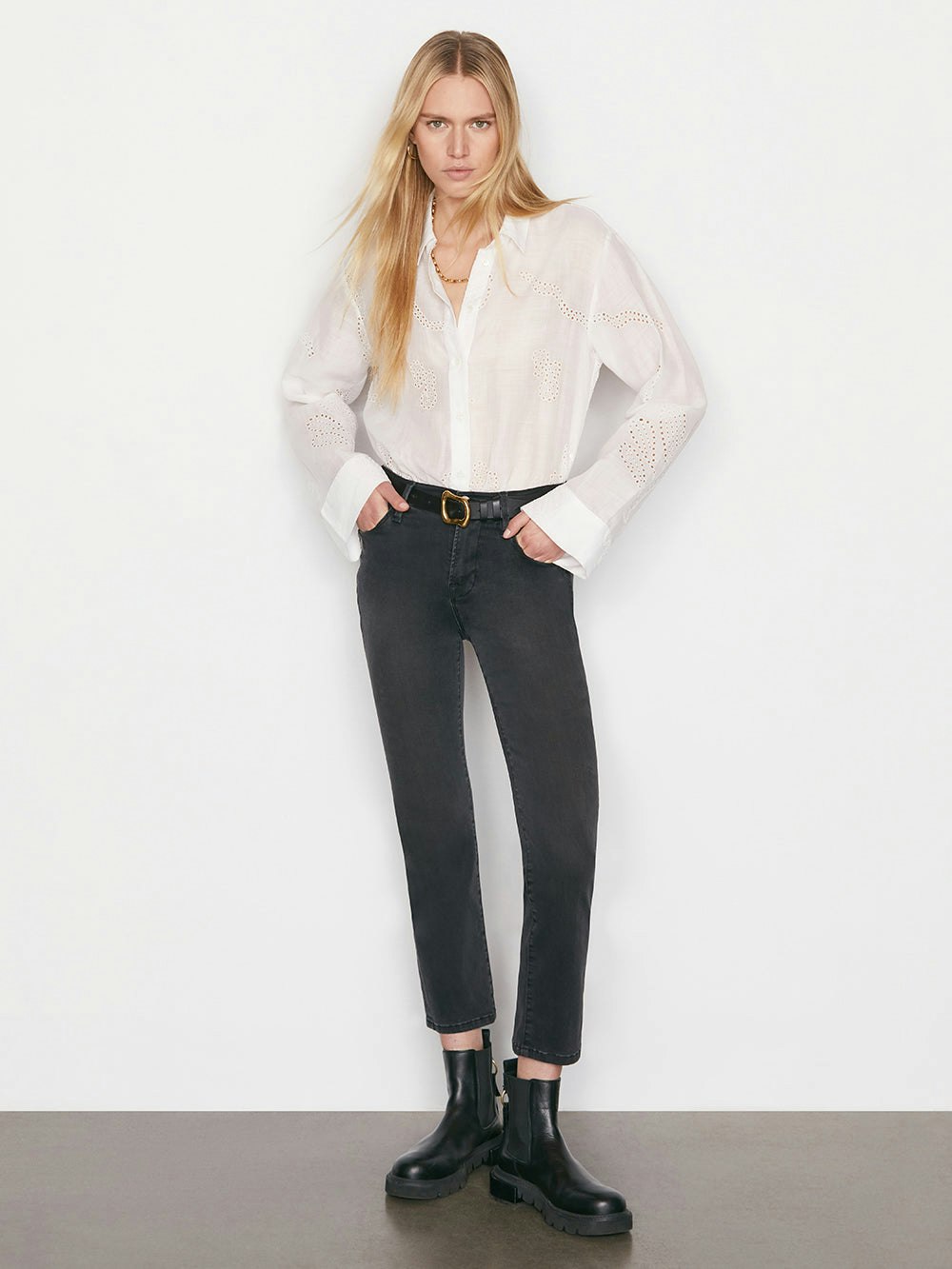 jeans full body view alt:hover